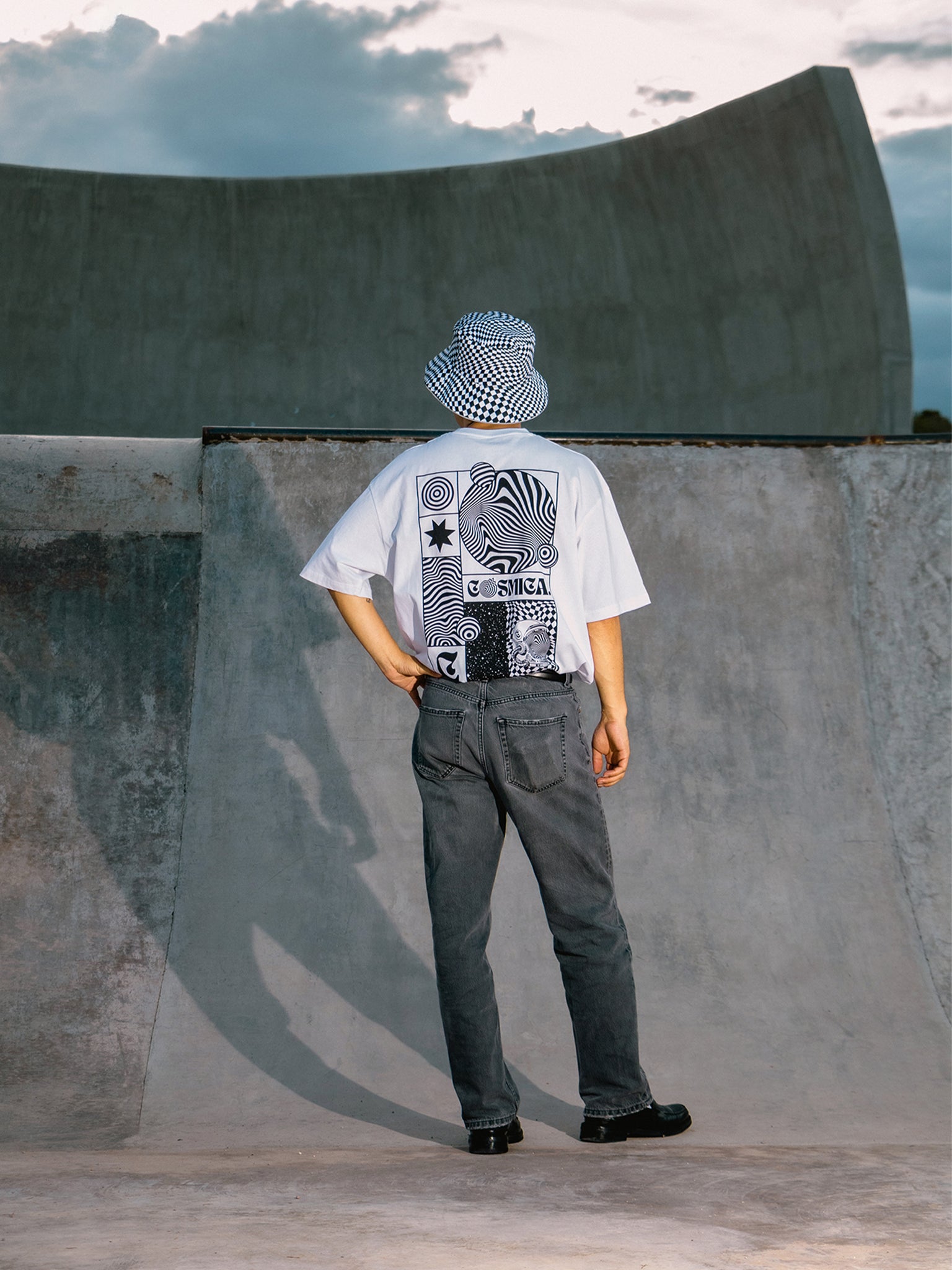 Espacio Cosmica T-shirt